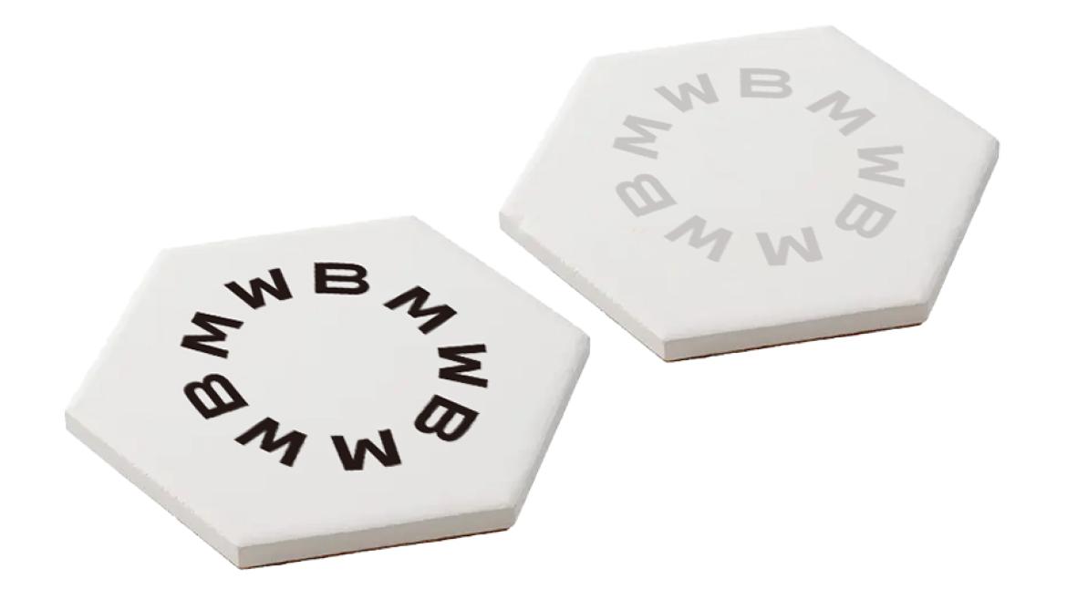 「BMWオリジナル 白雲石吸水コースター（2枚セット）」